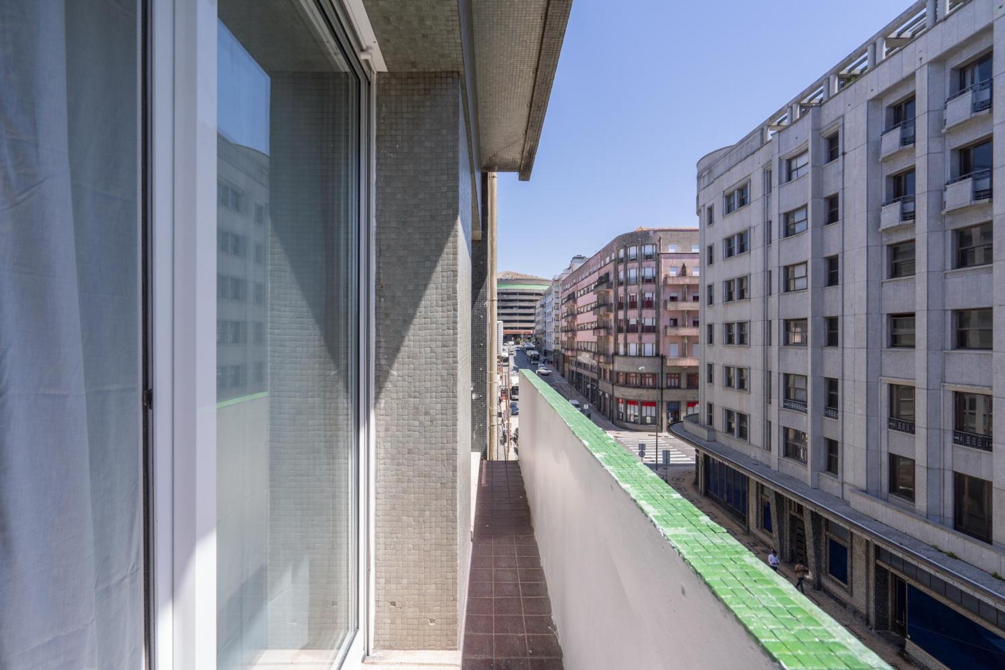 Sweet Flats With Netflix - Bolhao City Center Leilighet Porto Eksteriør bilde